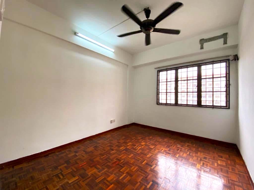 Bayu Tasik Condominium Bandar Seri Permaisuri - photo 3