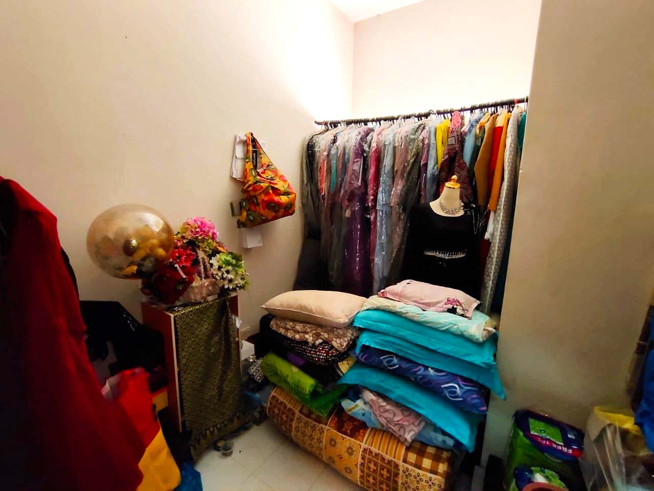 Desa Karunmas Balakong - photo 8