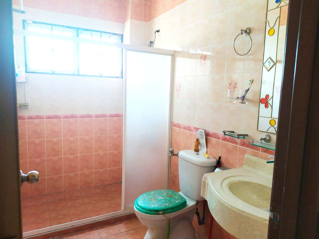 Taman Seri Jelok Kajang - photo 12