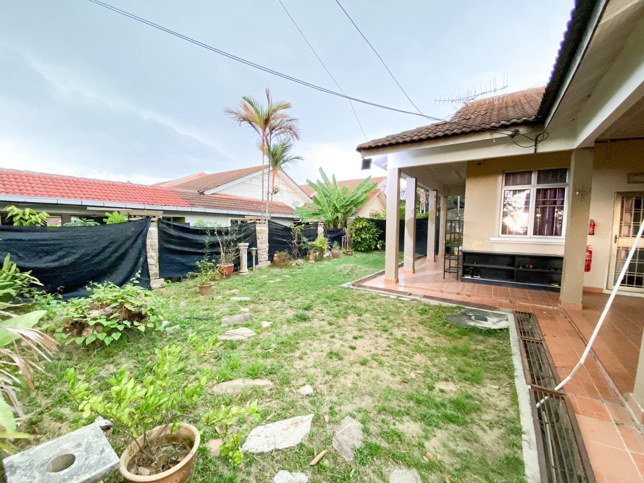 Taman Desa Saujana Sungai Merab Bangi - photo 3