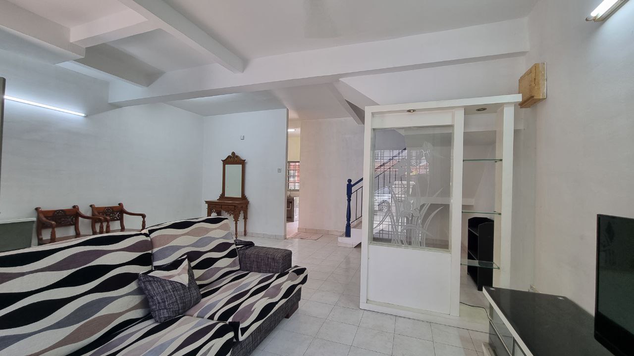 For Rent 2 Strorey Terrace at Sekyen 3 Bangi - photo 3