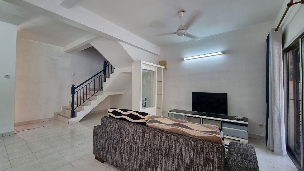 For Rent 2 Strorey Terrace at Sekyen 3 Bangi - photo 4