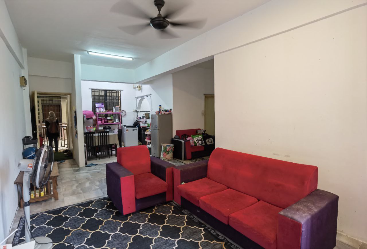 For Sale Apartment Sri Pelangi Pinggiran Subang - photo 2