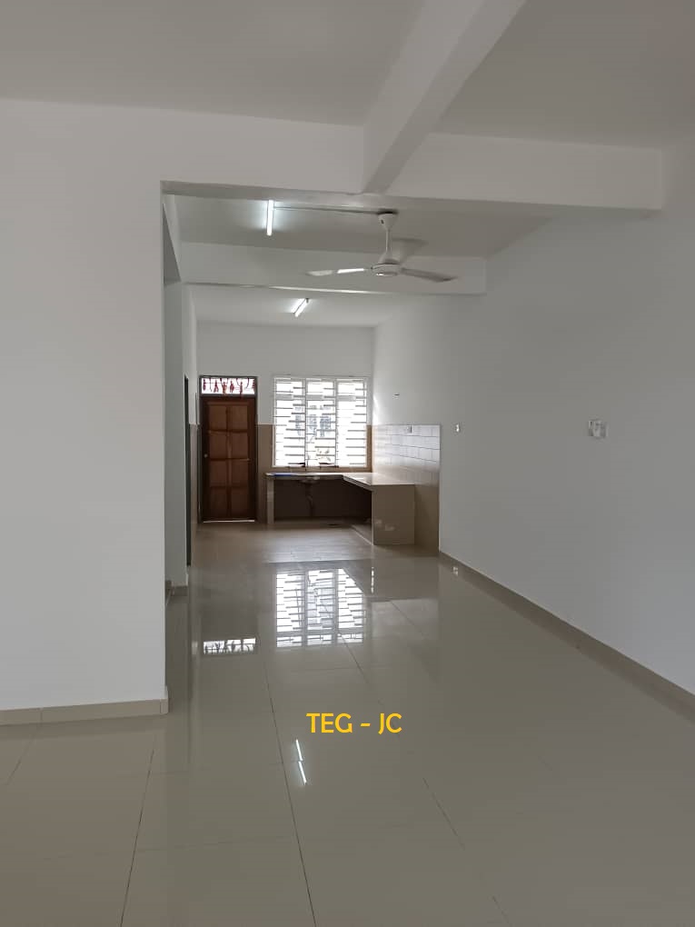 Banting Taman Langat Indah 22x80 - photo 3