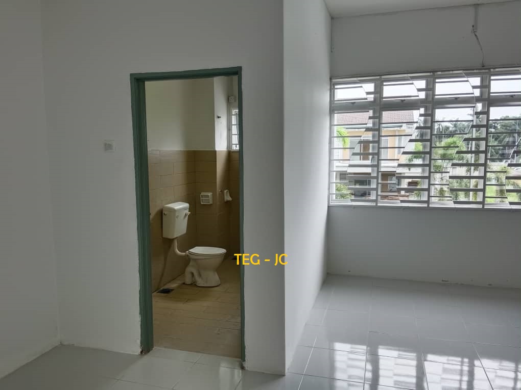 Banting Taman Langat Indah 22x80 - photo 6