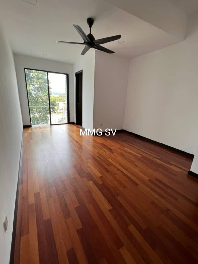 Duta Villa 3 Storey Superlink House 1 point 55 mil - photo 6