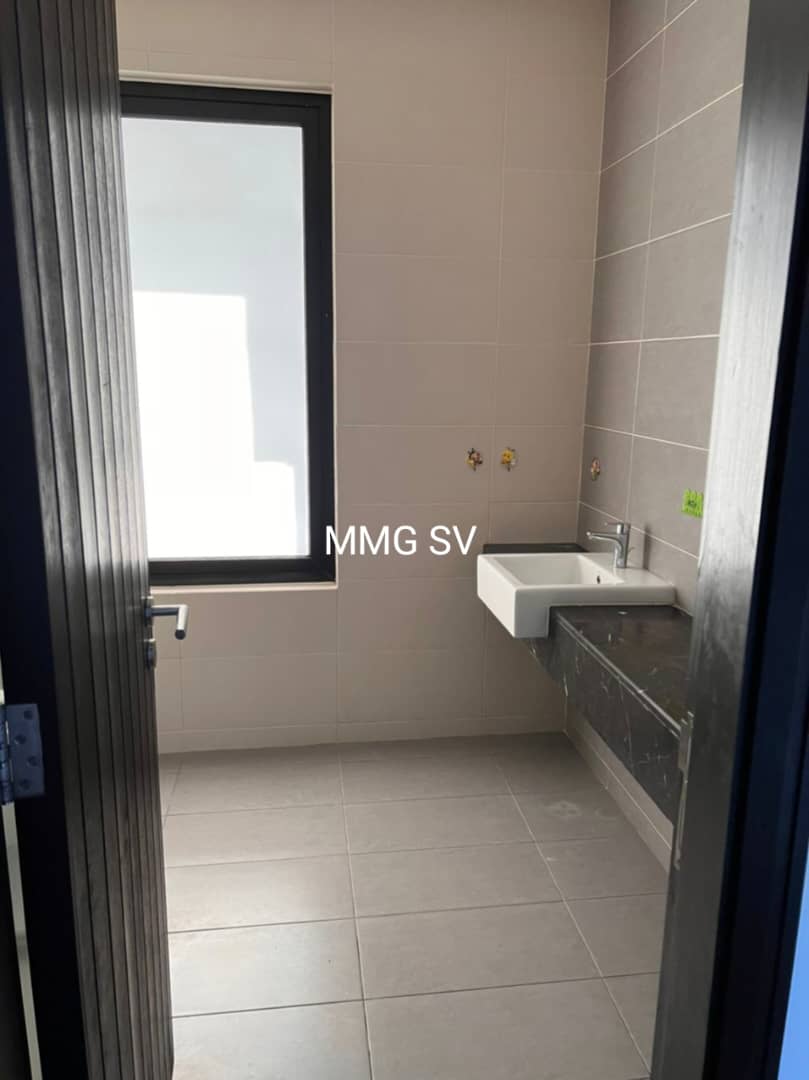 Duta Villa 3 Storey Superlink House 1 point 55 mil - photo 12