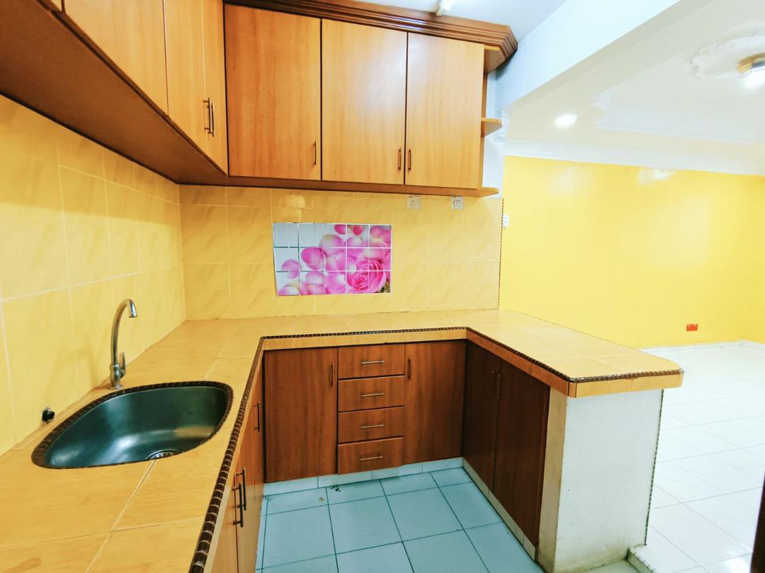 RUMAH PANGSA KAYU ARA, PJU 6A, PETALING JAYA - photo 5