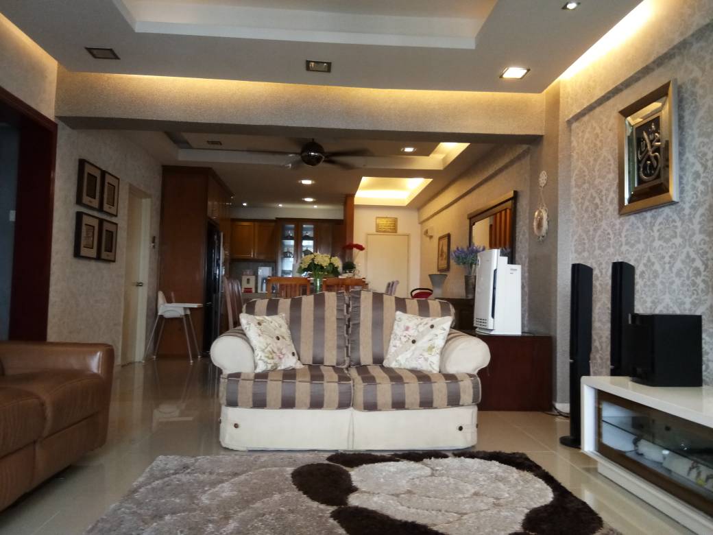 CONDO Suri Puteri Me ...