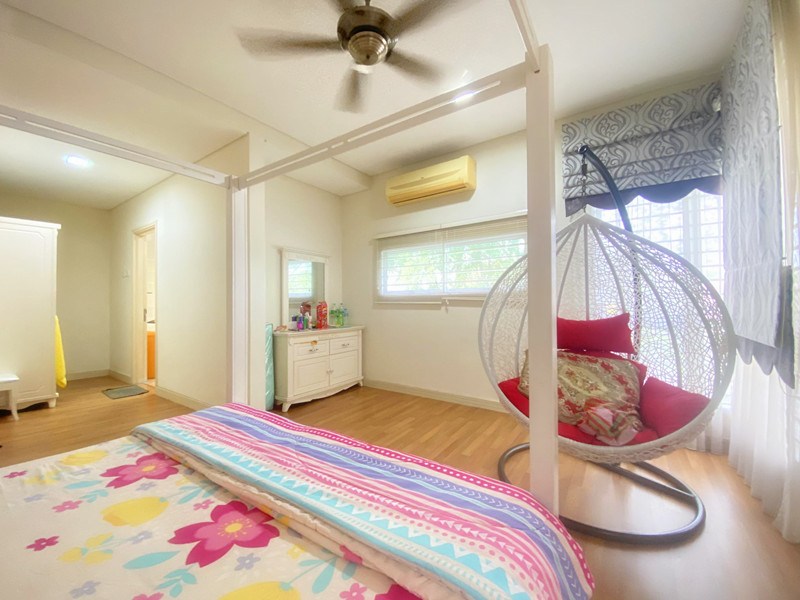 3 Sty Bungalow Sek 4 Shah Alam by Emily - photo 10