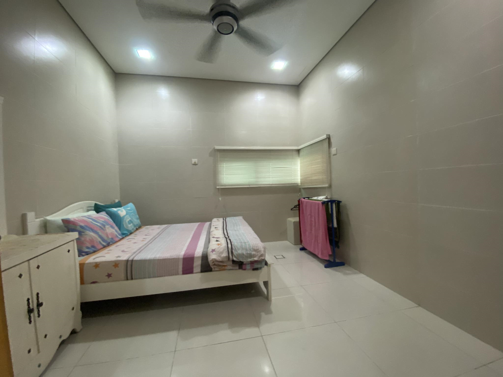 3 Sty Bungalow Sek 4 Shah Alam by Emily - photo 13