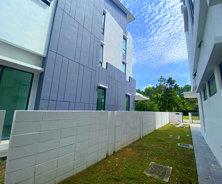 Puncak Alam Jaya Bungalow - photo 4