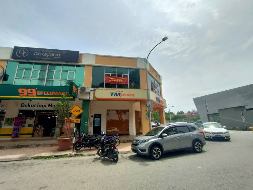 Corner Shop Bukit Rahman Putra By Benson - photo 3