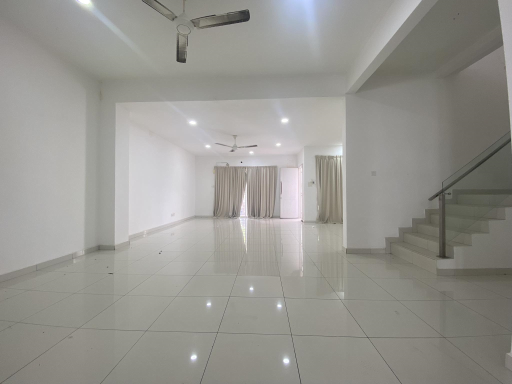 House D Kayangan House Sek13 Shah Alam by Emily - photo 6