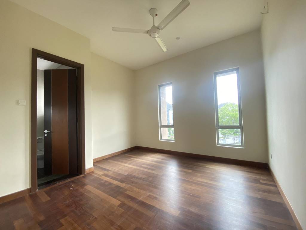 50x80 Semi D House Sek13 Shah Alam by Emily - photo 7
