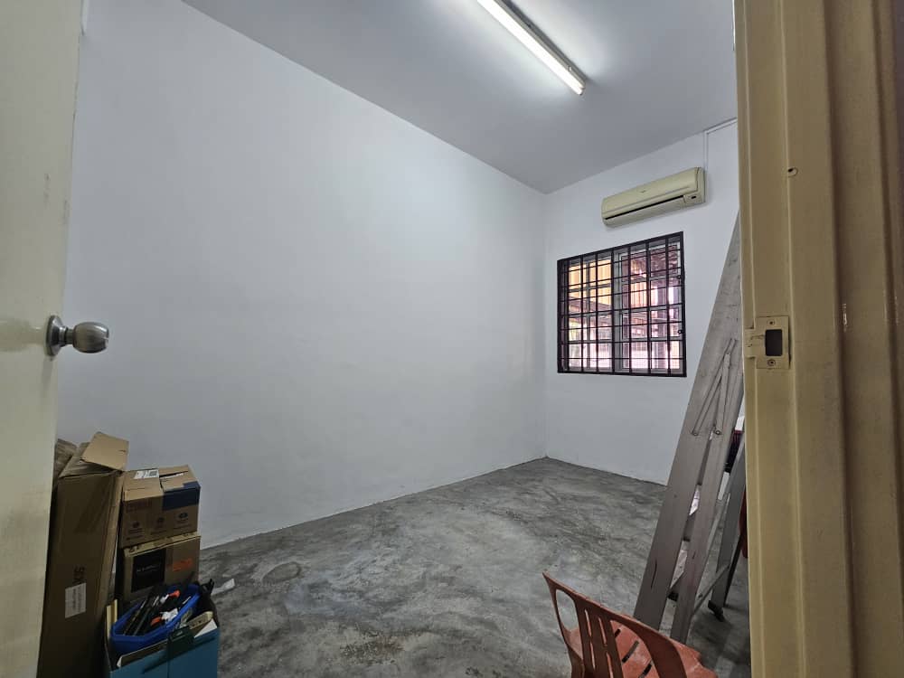 2sty Berjaya Park, Kota Kemuning, Shah Alam - photo 3