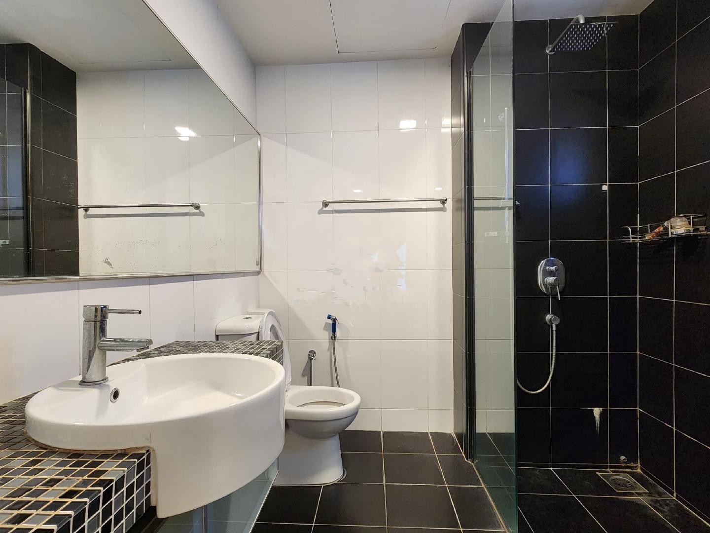Sewa Aston Kiara 3 fully furnished - photo 2