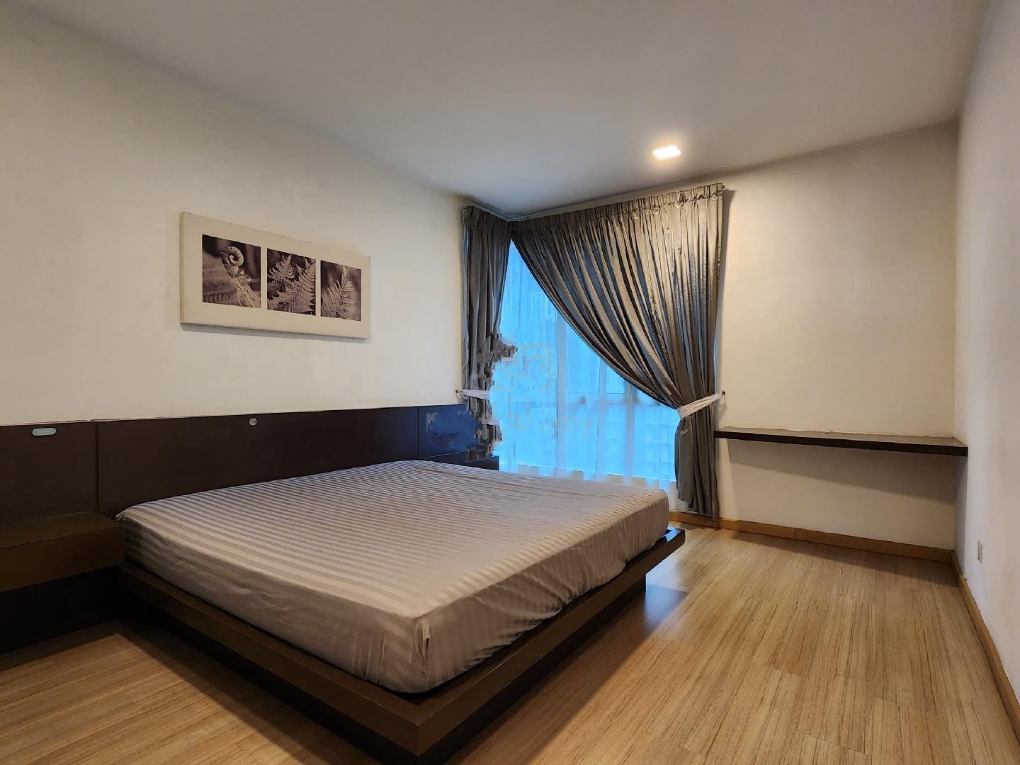 Sewa Aston Kiara 3 fully furnished - photo 10