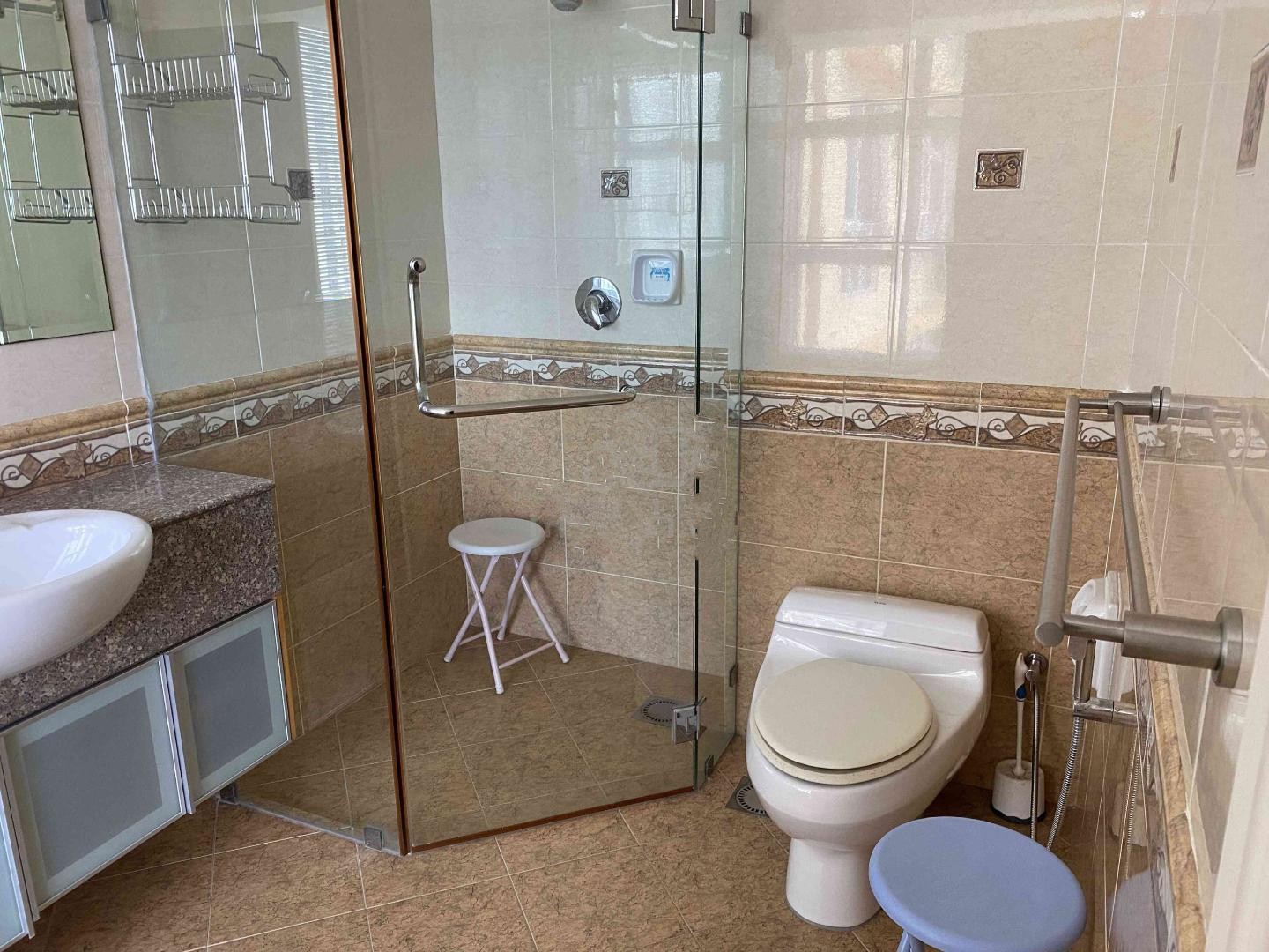 Sewa La Grande Kiara, 5br4b2cp FURNISHED by JB - photo 4