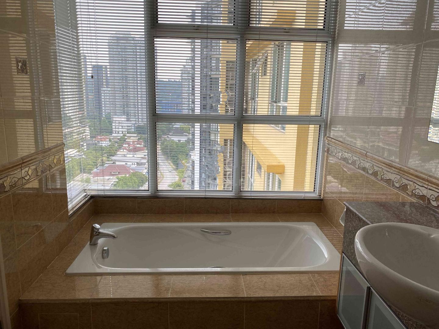Sewa La Grande Kiara, 5br4b2cp FURNISHED by JB - photo 11
