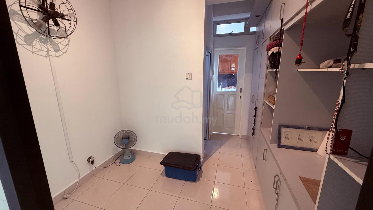 Rent Hartamas Regency 1 4br3b KL by JB - photo 3