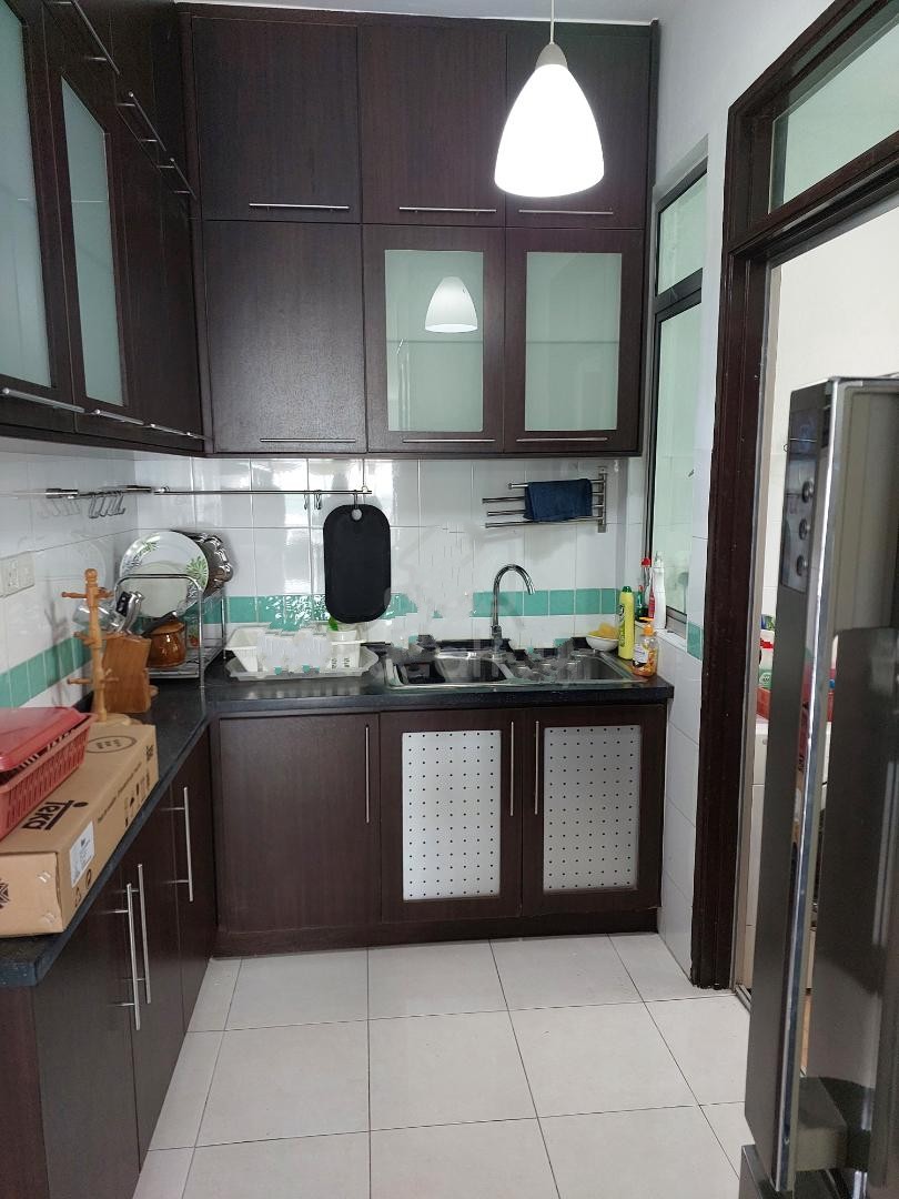 Rent Metropolitan Square full furnished by JB - photo 8