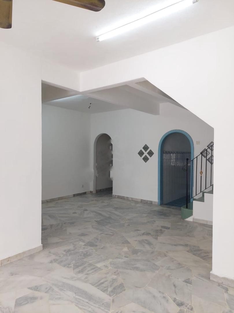 2sty house Taman Kinrara 2 4BR3B Puchong by JB - photo 4