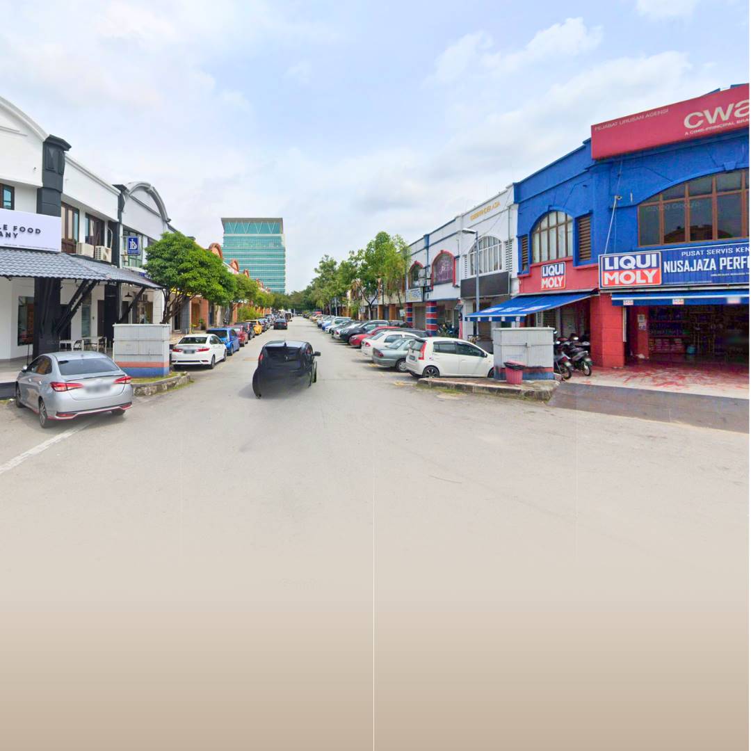 6P2505 3699 Shop Sek 13 by Emily - photo 5