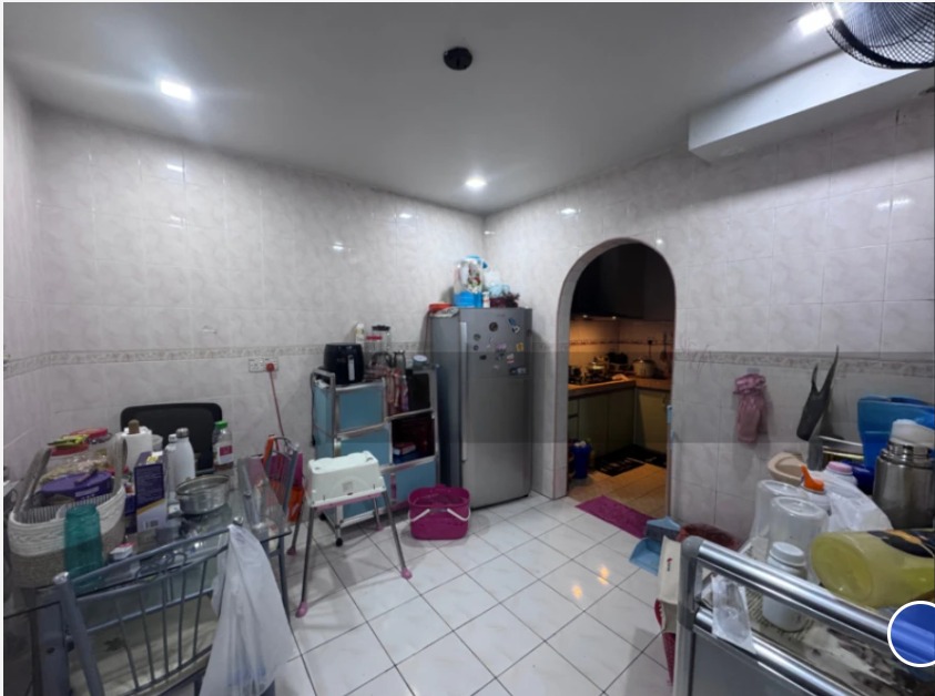 2sty Taman Puchong Utama RENO  Puchong by JB - photo 2