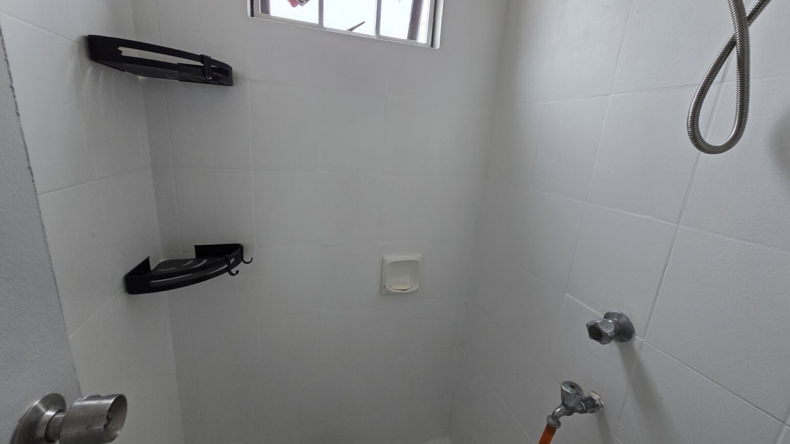 2sty house BU 12 for rent - photo 11