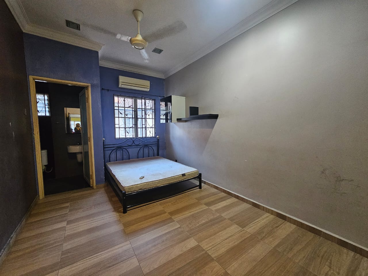 2sty house Kota Kemuning Doritis by JB - photo 13