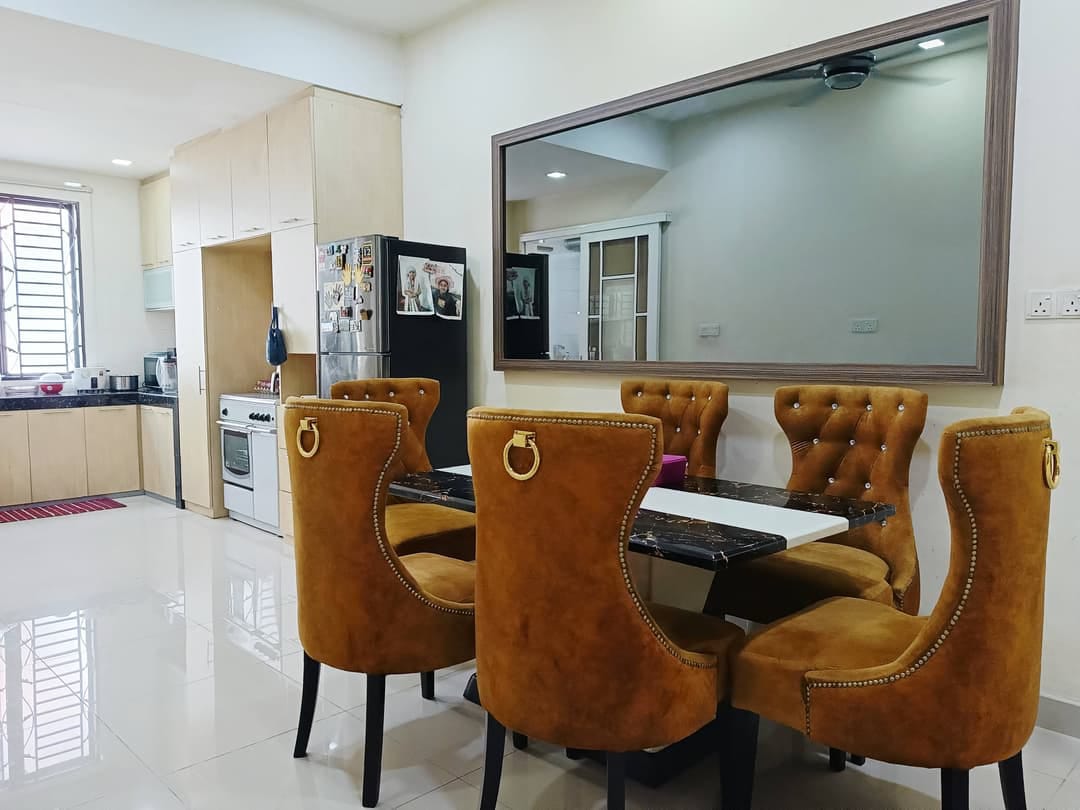 Sewa move in ready, 2sty house Alam Impian by Riya - photo 2