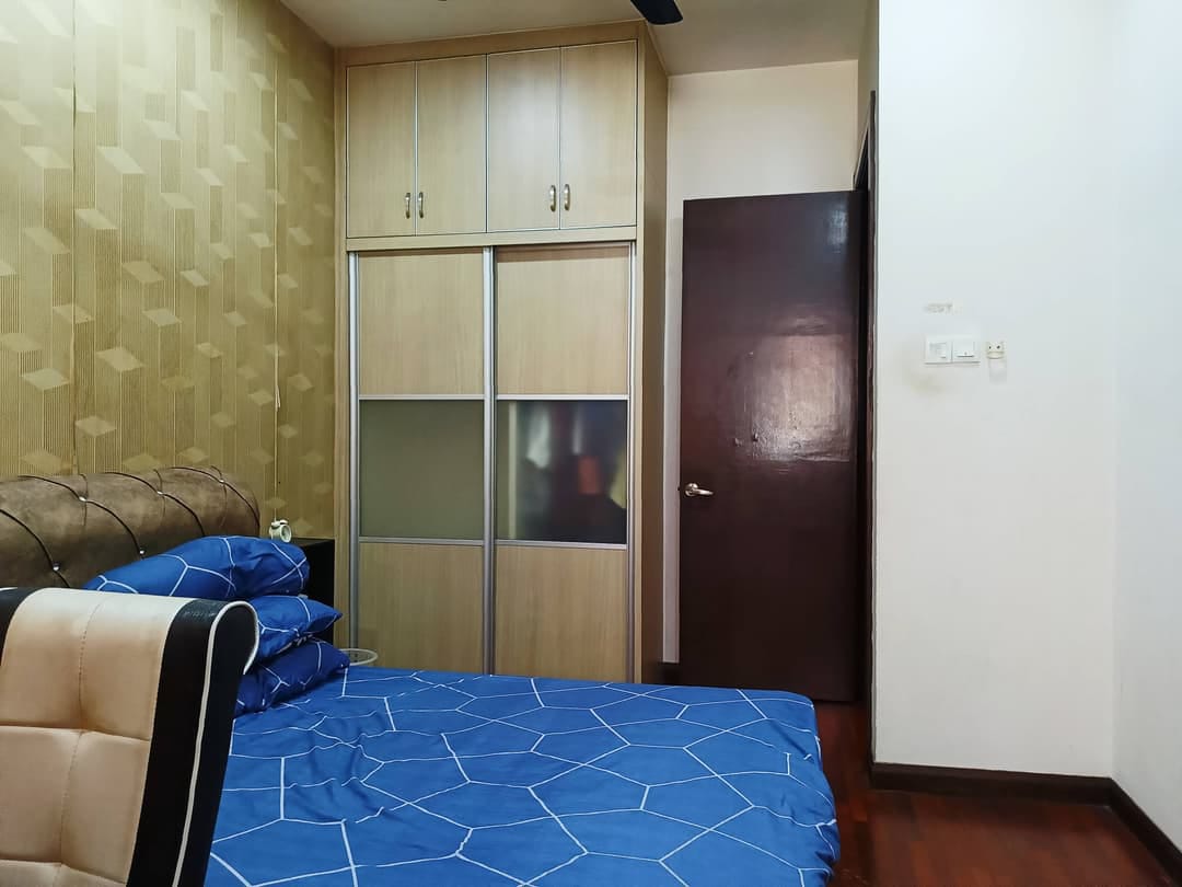 Sewa move in ready, 2sty house Alam Impian by Riya - photo 3