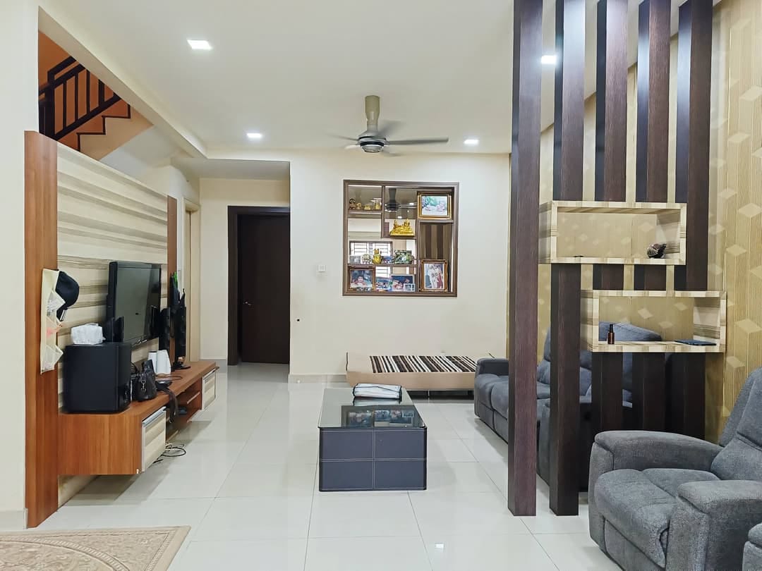 Sewa move in ready, 2sty house Alam Impian by Riya - photo 9