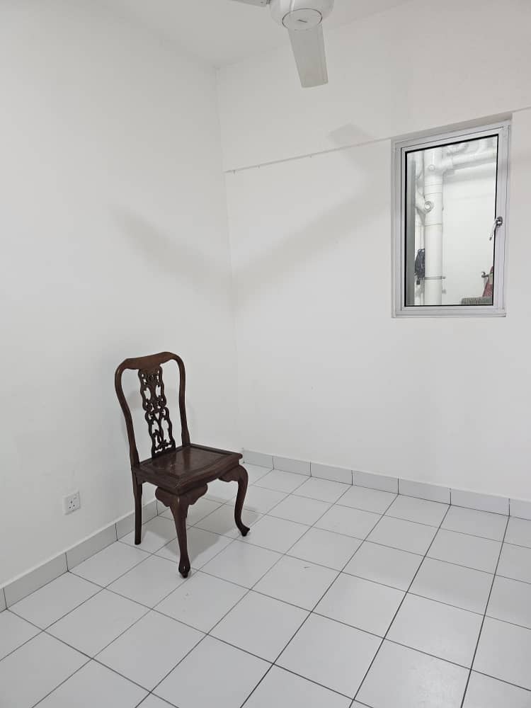 Kiara Kasih for rent by JB - photo 2