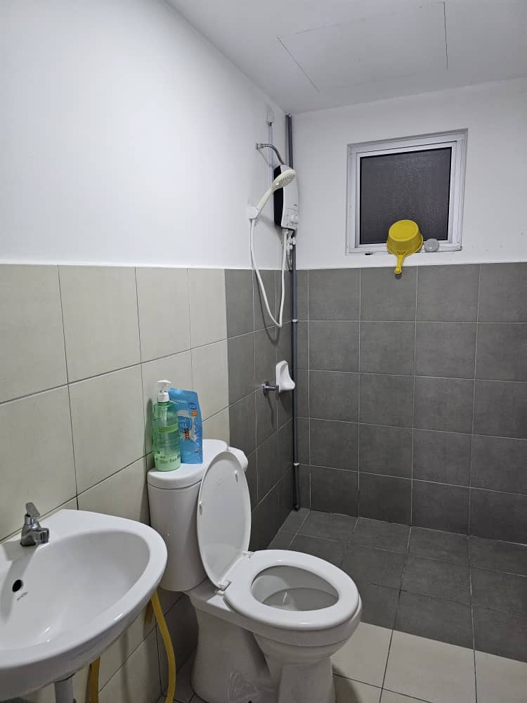 Kiara Kasih for rent by JB - photo 8
