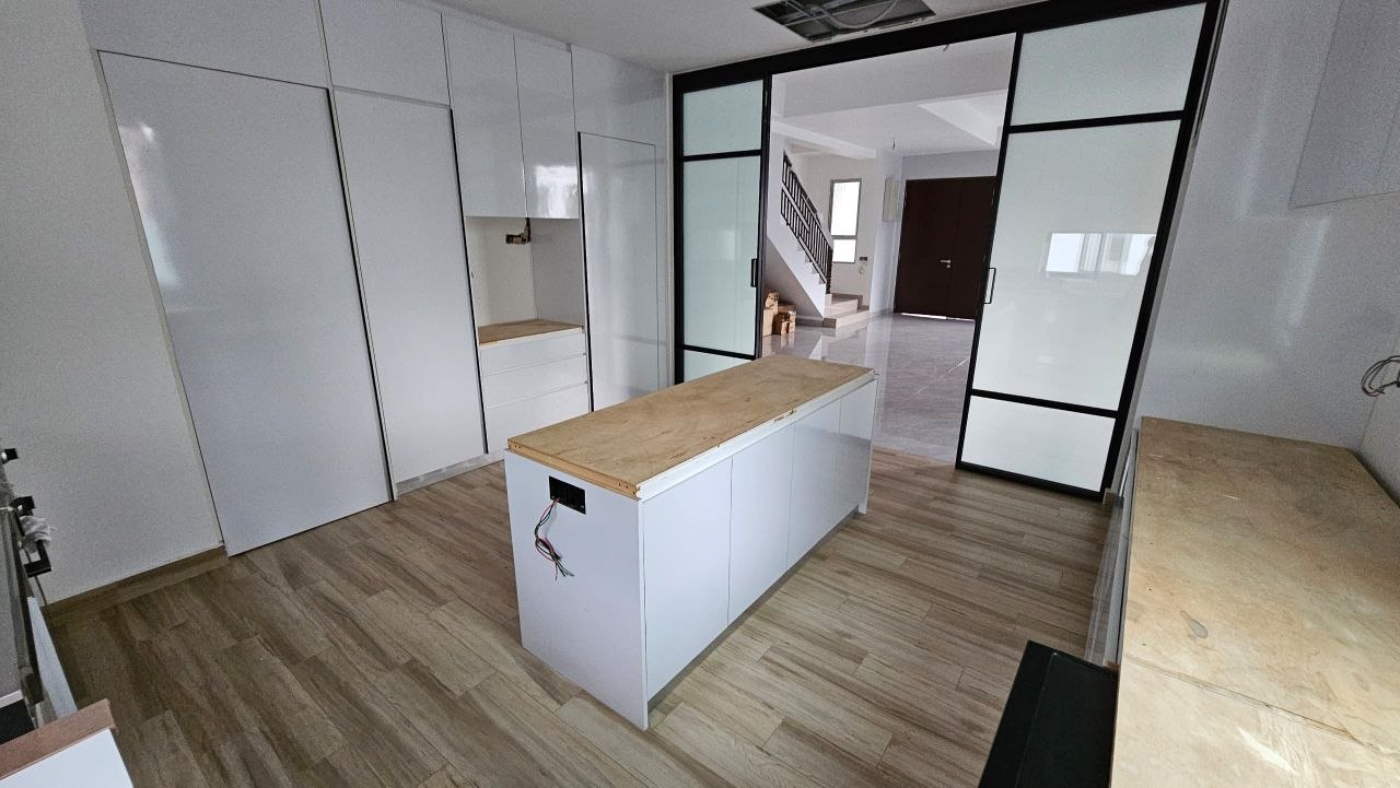 2sty renovated house Rimbayu Livia Kota Kemuning - photo 10