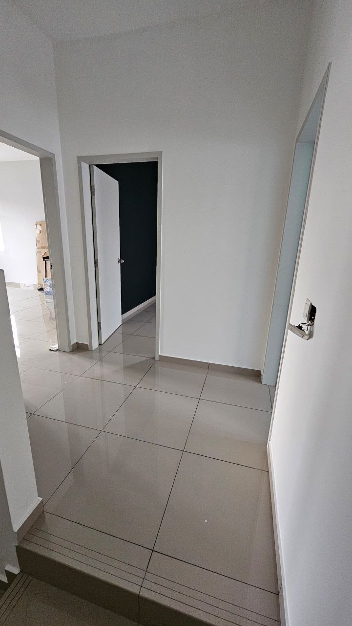 2sty renovated house Rimbayu Livia Kota Kemuning - photo 11