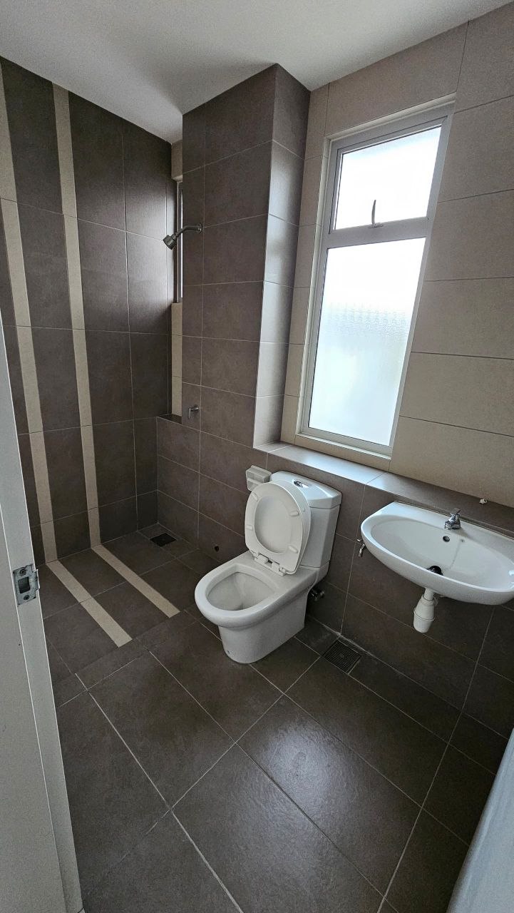 2sty renovated house Rimbayu Livia Kota Kemuning - photo 13