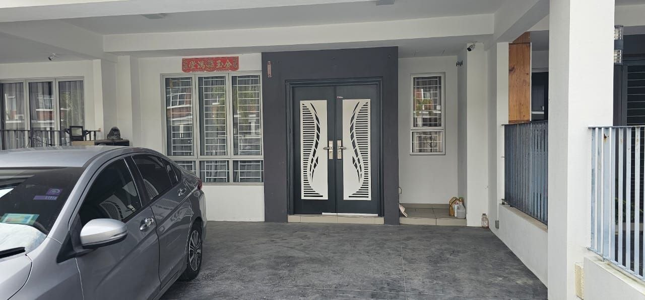 2sty renovated house Rimbayu Livia Kota Kemuning - photo 3