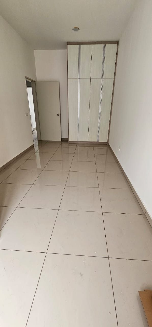 2sty renovated house Rimbayu Livia Kota Kemuning - photo 6