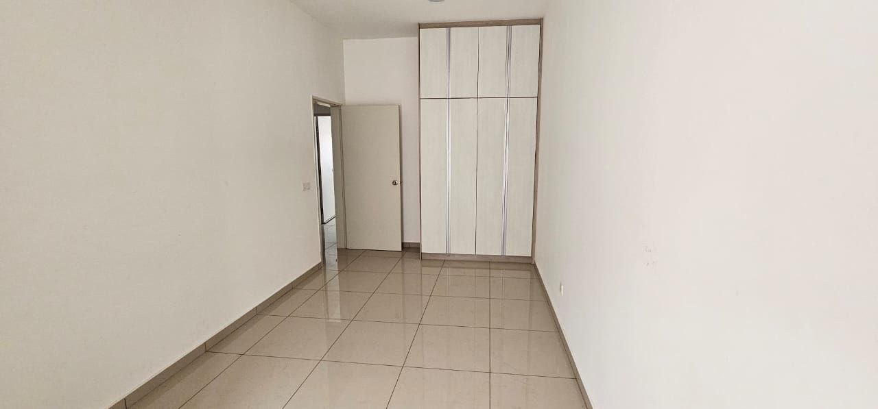 2sty renovated house Rimbayu Livia Kota Kemuning - photo 9