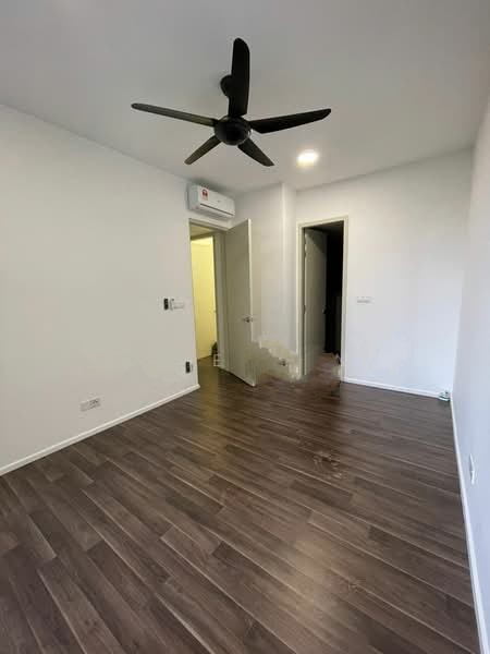 Condo GEO Bukit Rimau Kota Kemuning by jb - photo 3