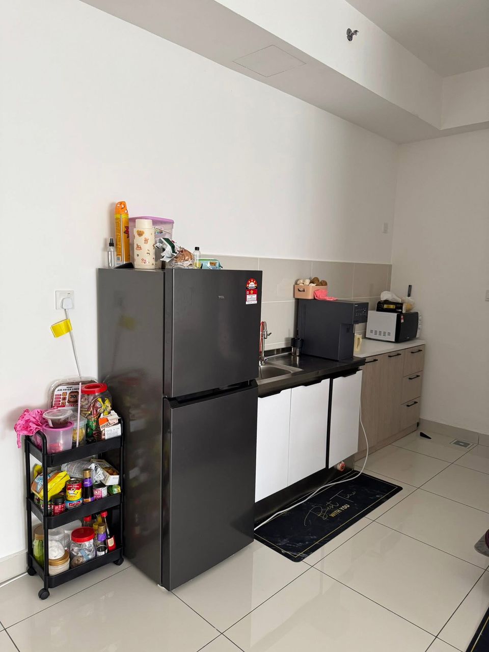 Fully furnished Edusentral for rent by JB - photo 4
