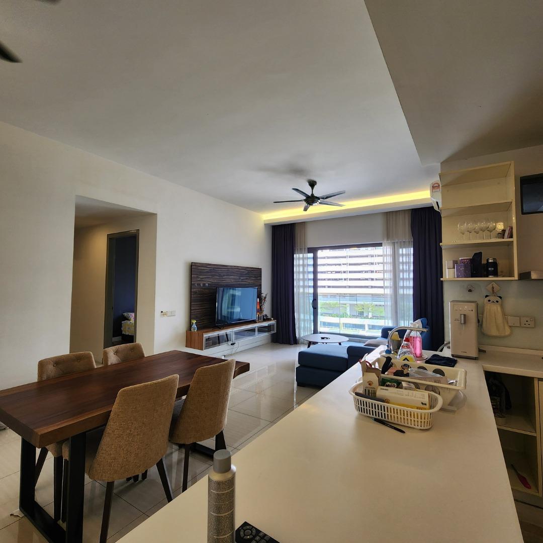 2606 4391 Reflection Residences by Emily - photo 2