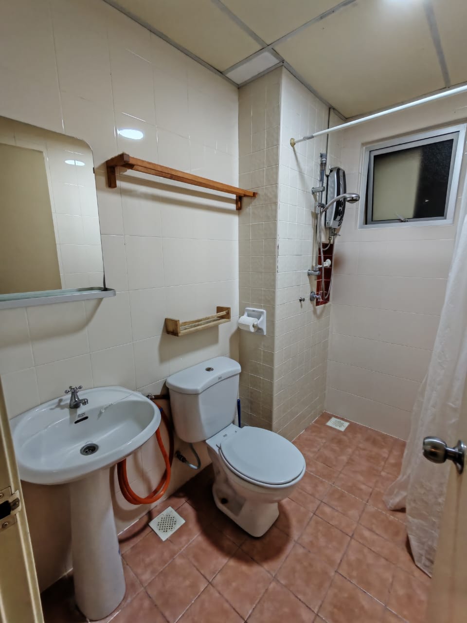Fully furnished Metropolitan Square for rent - photo 2