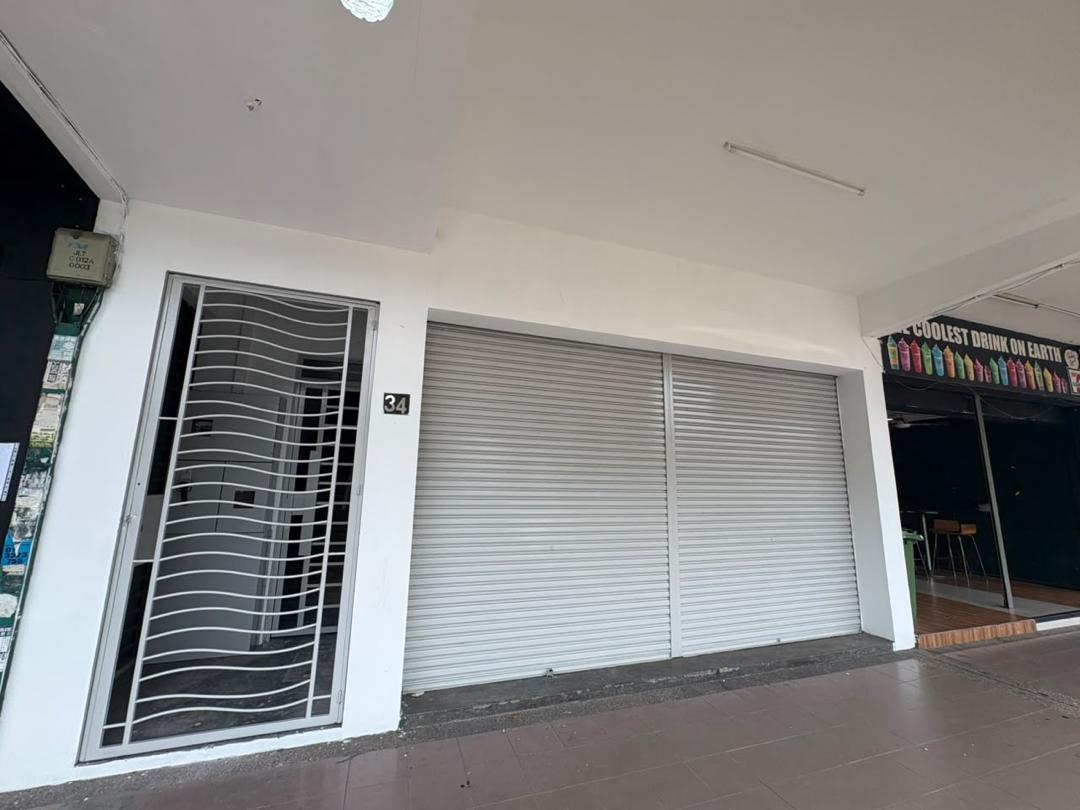 Ground floor Shoplot at Bandar Botanik for rent