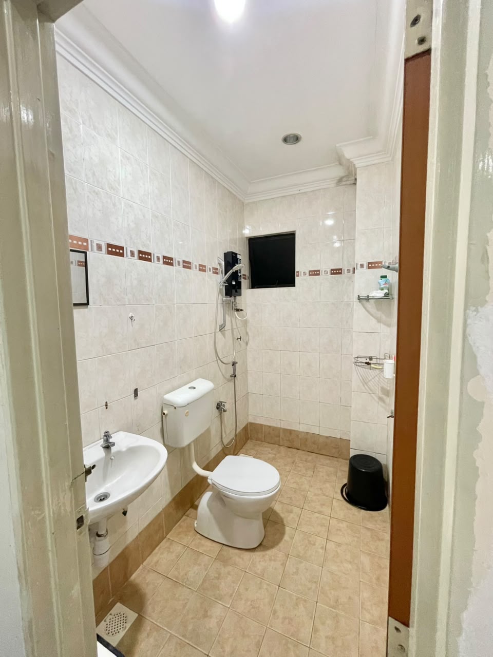 Prima Bayu Apartment for rent by jb - photo 4