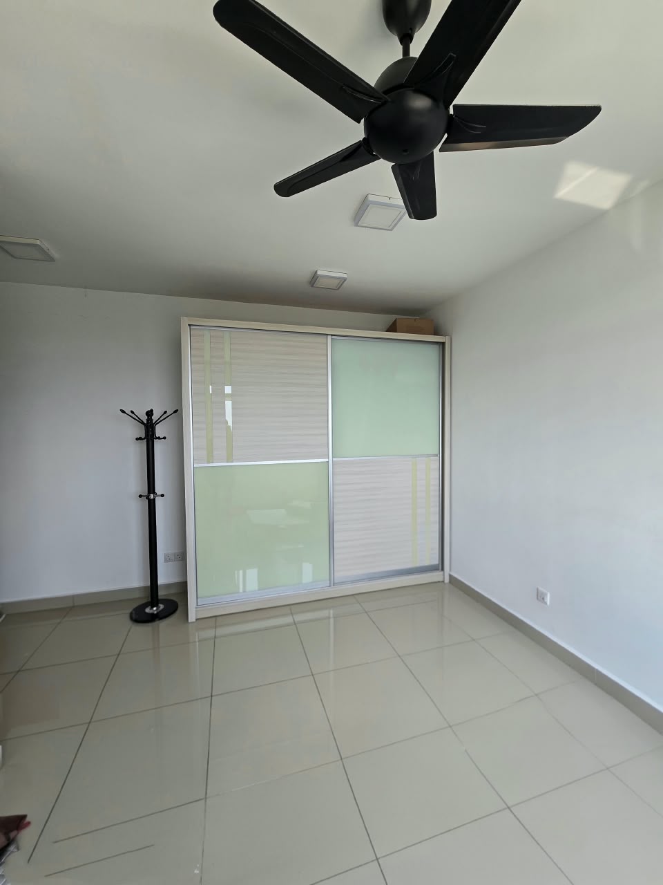 V Residensi 2 Shah Alam for sale - photo 2