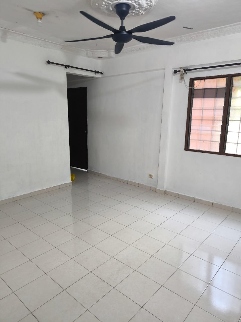 Good Unit Pangsapuri Sri Meranti for rent by jb - photo 3